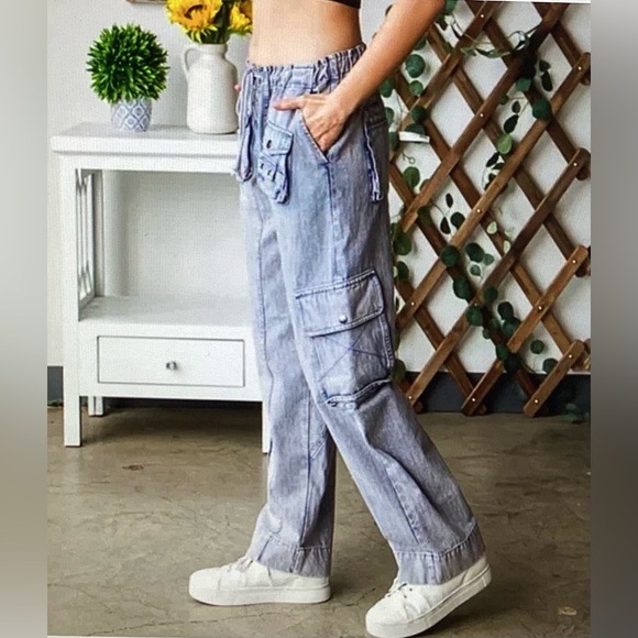 New—Oli & Hali Cargo Pants with Drawstring - Picture 4 of 10